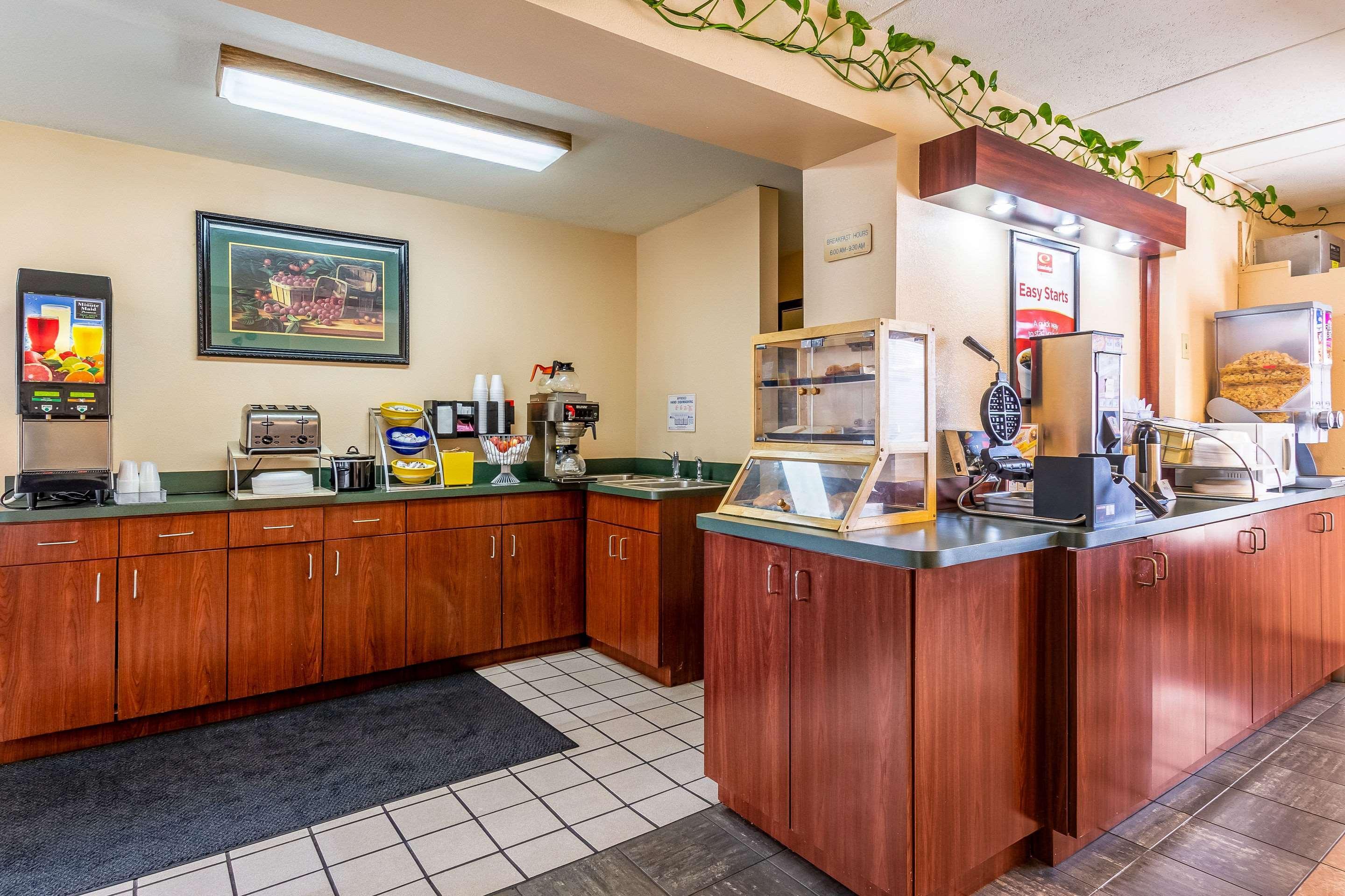 Econo Lodge Rocky Top Eksteriør billede