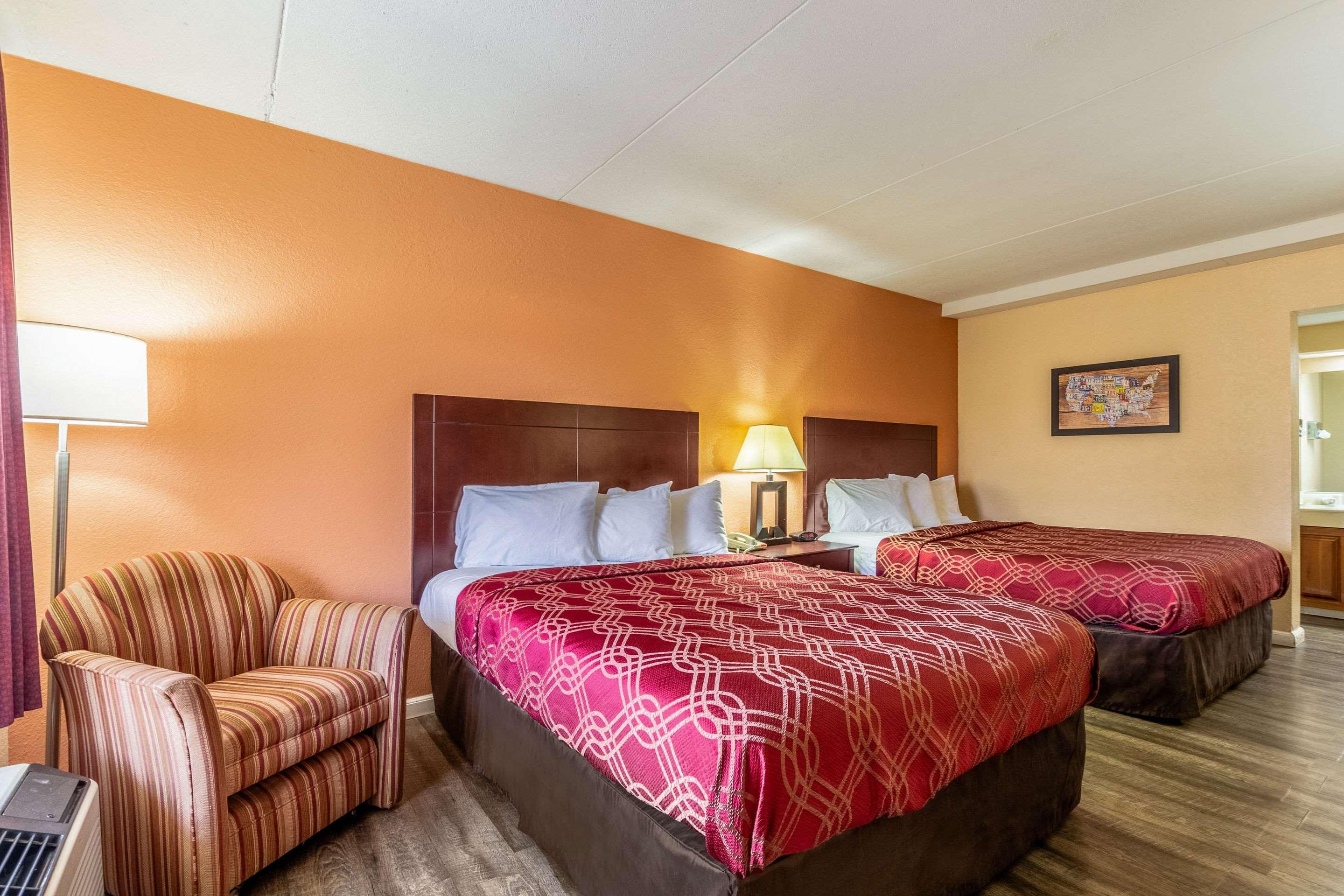 Econo Lodge Rocky Top Eksteriør billede